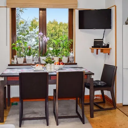 Stunning In Stawiguda W/ Wifi And 3 Bedrooms 度假居 *