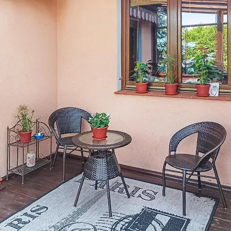 Stunning In Stawiguda W/ Wifi And 3 Bedrooms 度假居 普鲁斯基