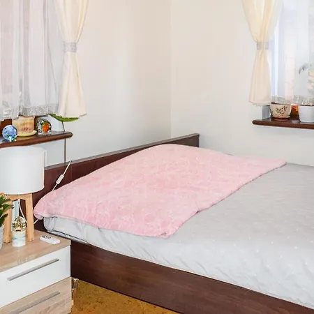 Stunning In Stawiguda W/ Wifi And 3 Bedrooms 度假居 普鲁斯基