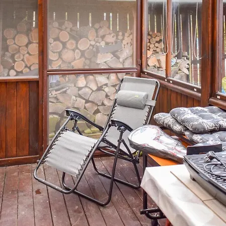 Stunning In Stawiguda W/ Wifi And 3 Bedrooms